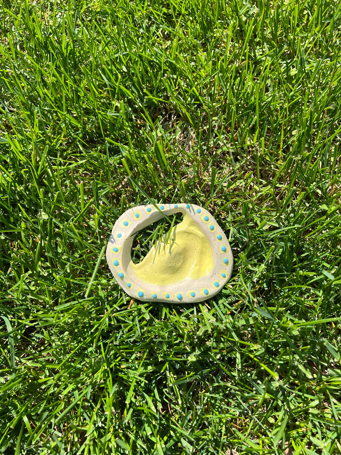 Asymmetrical Slit Gloopy Stone Dish
