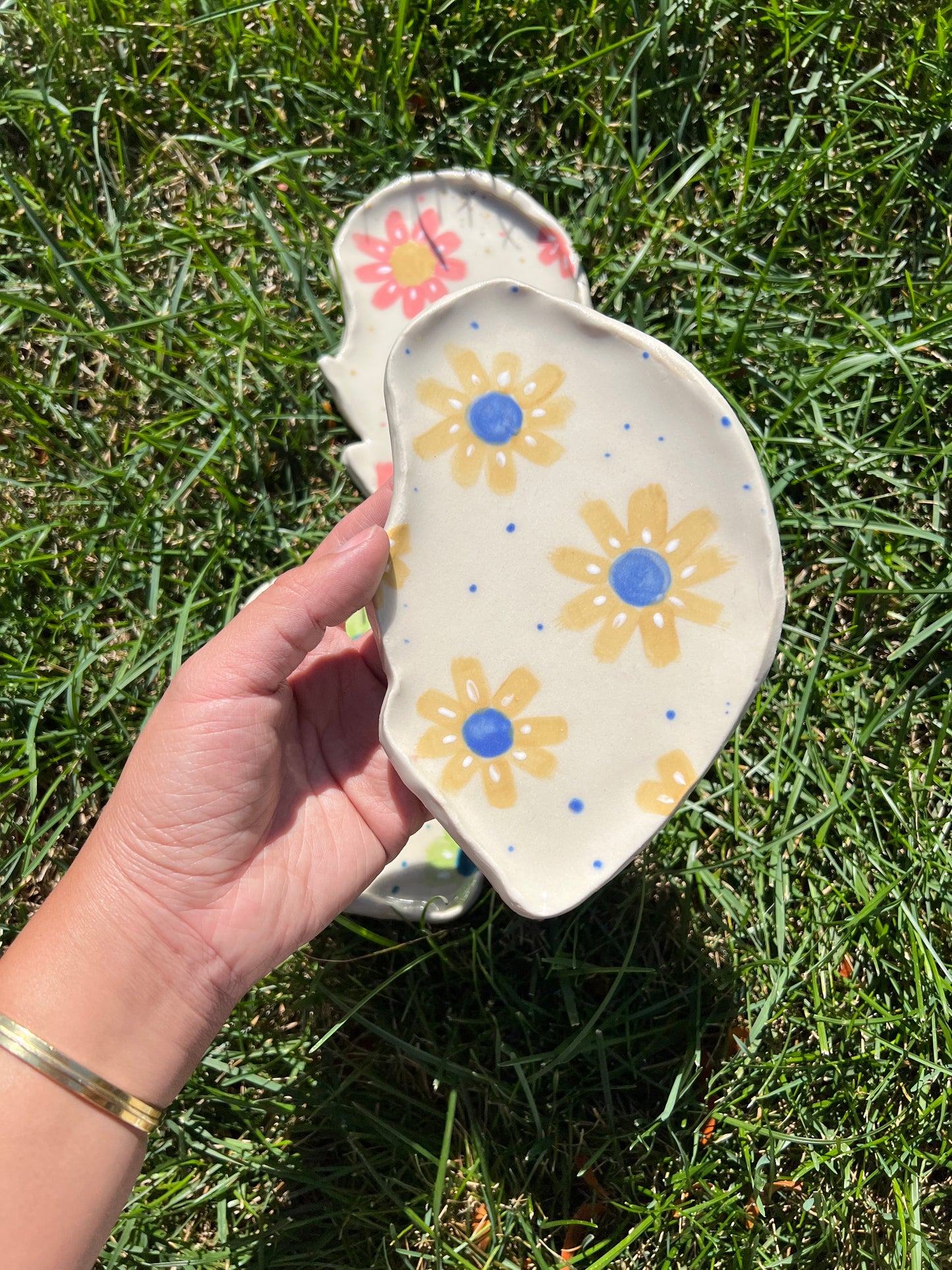 Yellow Cosmos Flower Oyster Plate