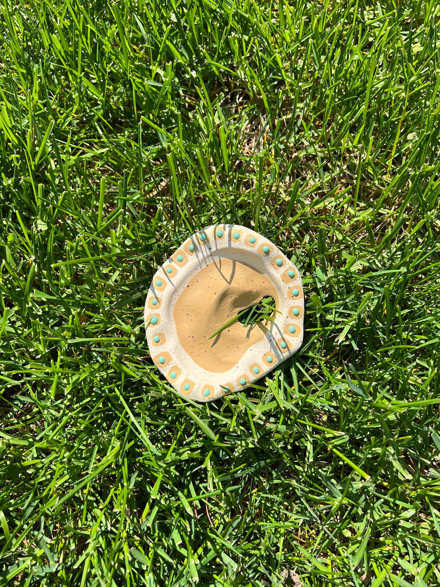 Asymmetrical Slit Gloopy Stone Dish