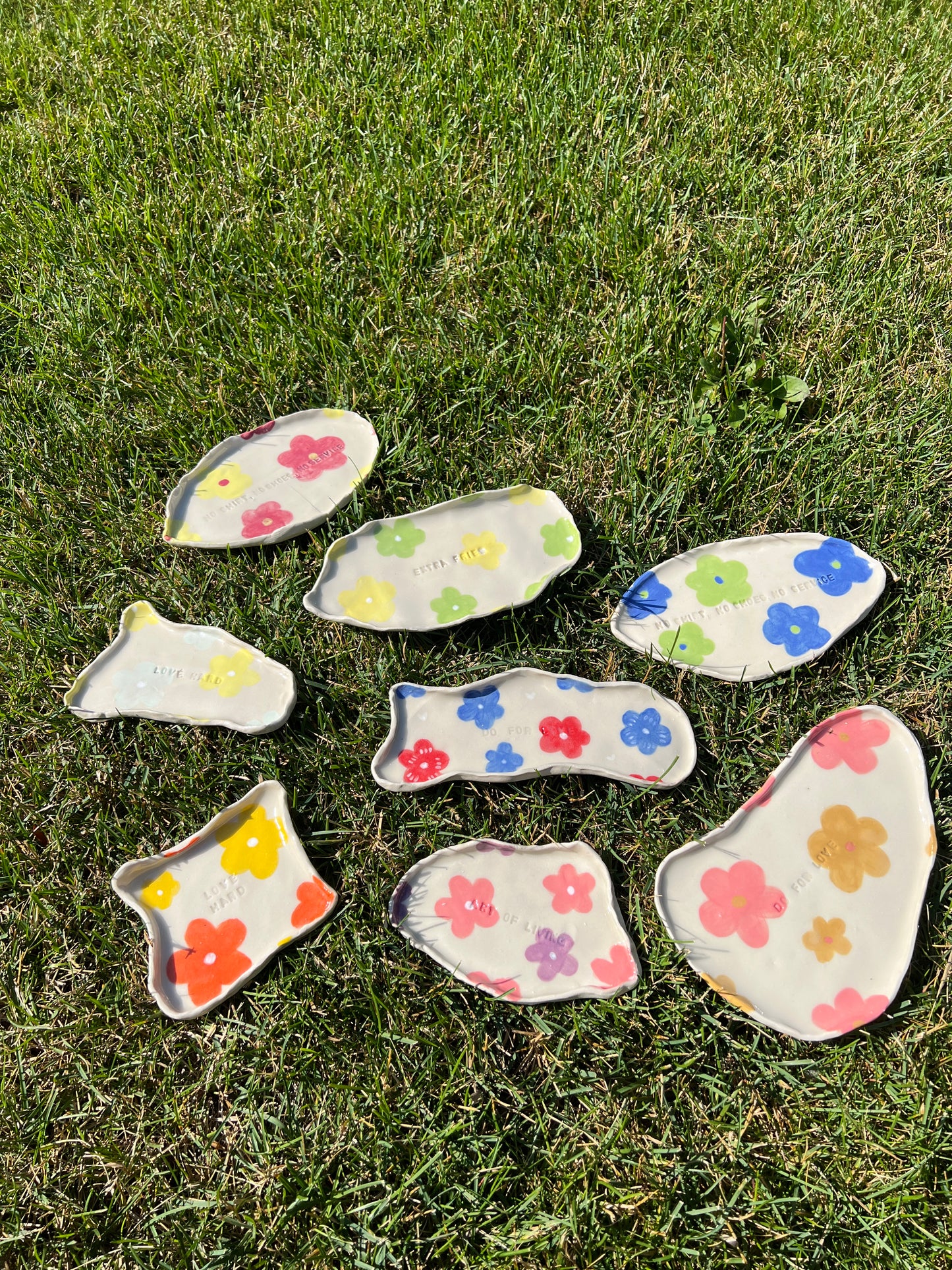 Do For Love Rose & Blue Flower Dish