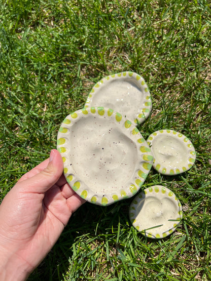 Grooved Blotchy Spotted Dish Matching Set