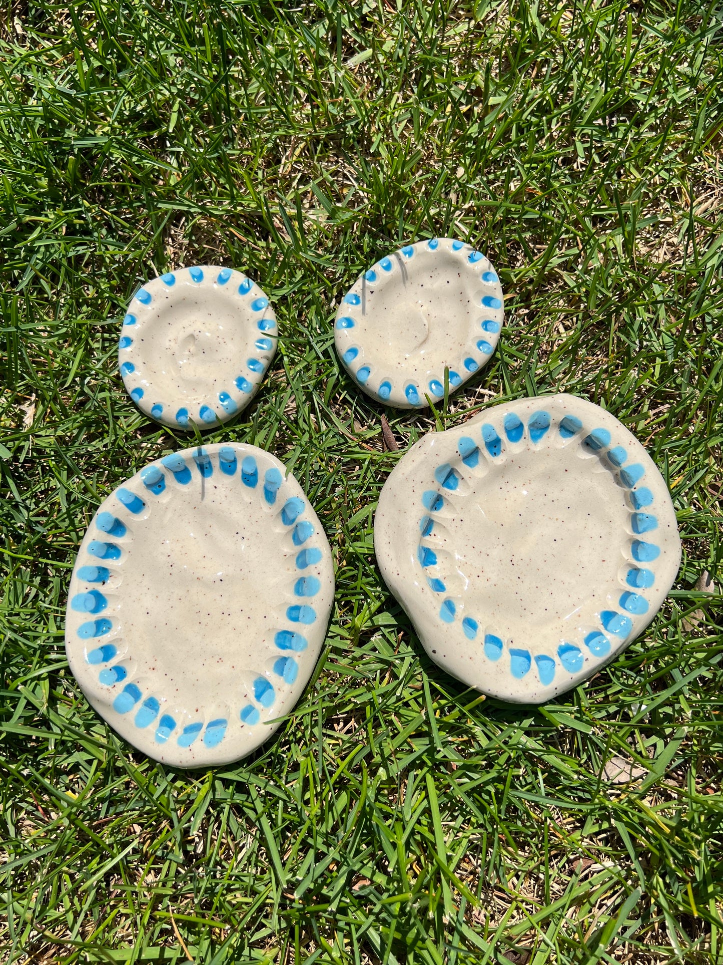 Grooved Blotchy Spotted Dish Matching Set