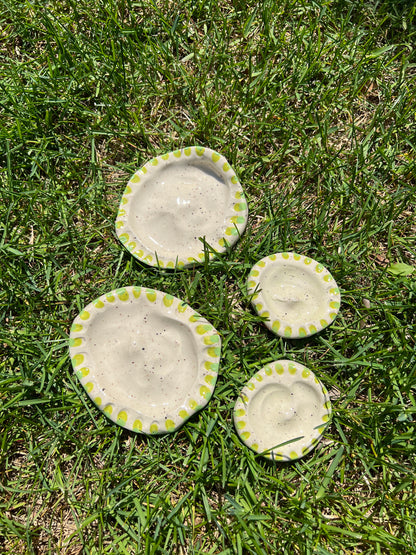 Grooved Blotchy Spotted Dish Matching Set