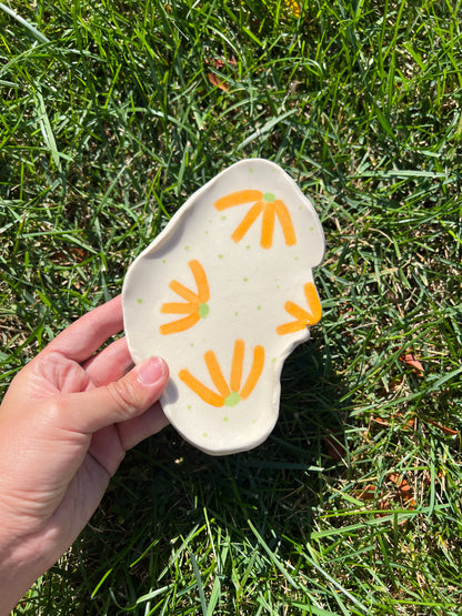 Orange Snowdrop Flower Oyster Plate