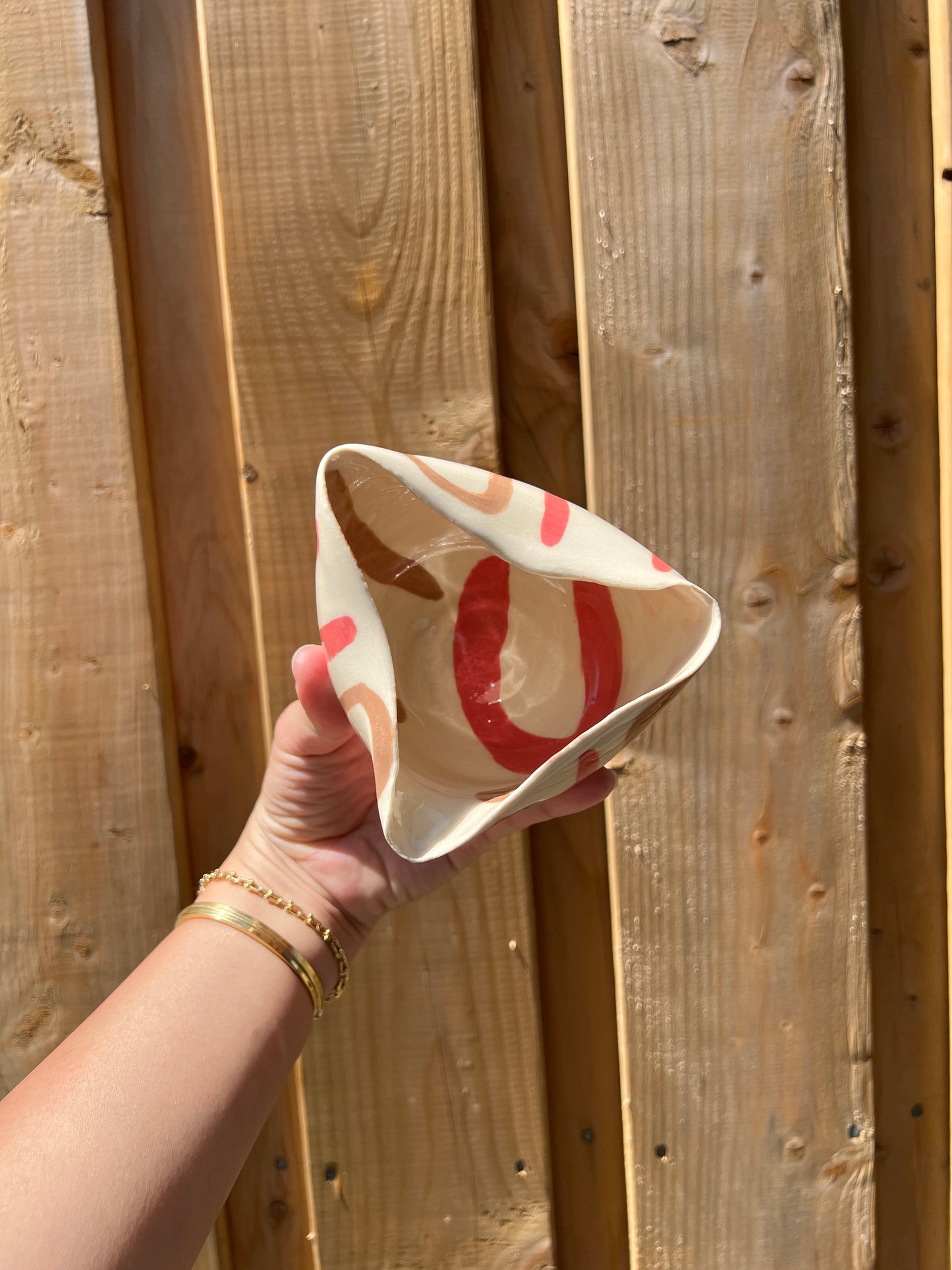 Pink & Tan Triangle Horseshoe Bowl